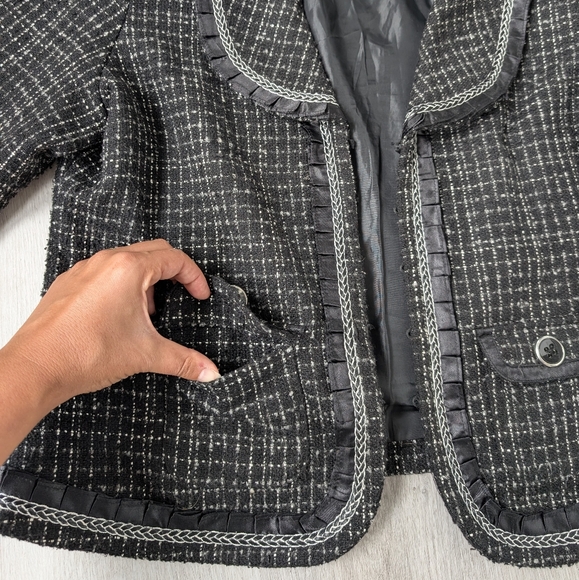 Ricki's Tweed Black And White Blazer Size 18 - Picture 10 of 12